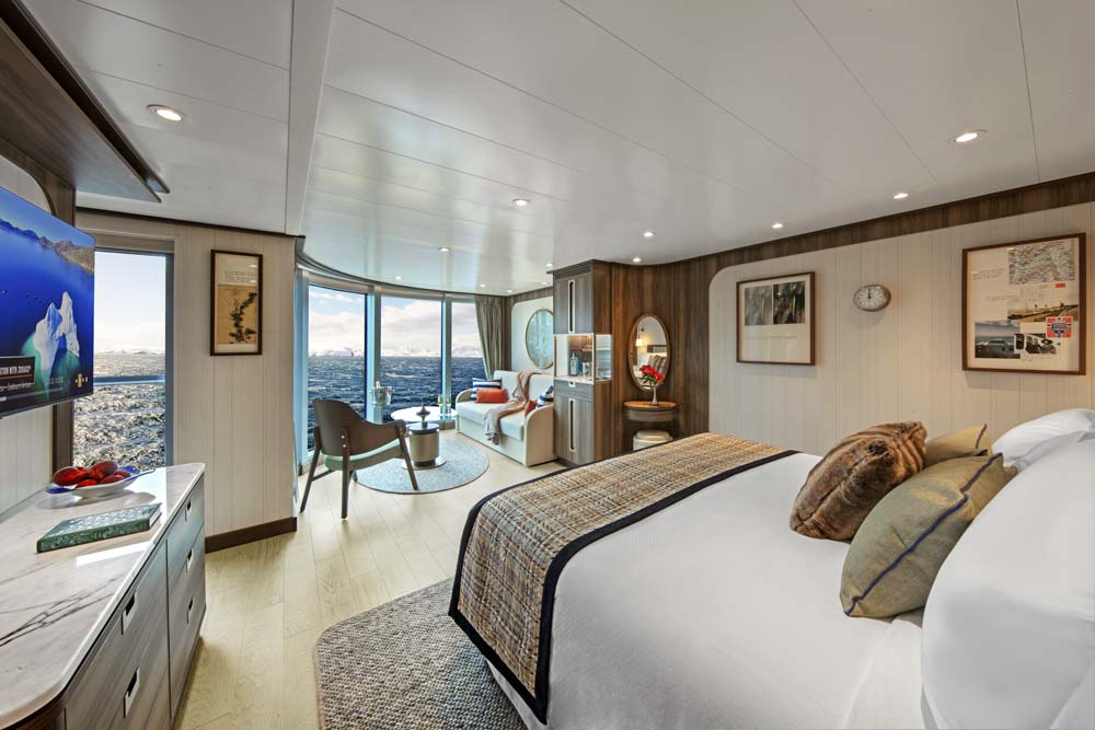 Seabourn-Venture---Panorama-Veranda-Suite